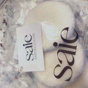 SAIE beauty rounds--reusable--brand new facial pads